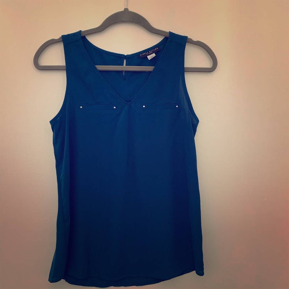 🍍🍍Navy Blue Simply Styled Top (3 For $25)